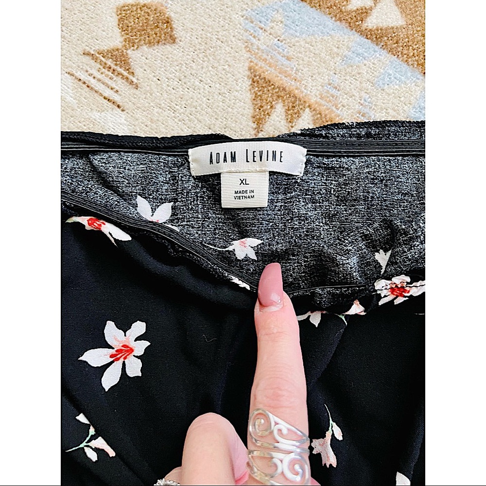 Daisy off shoulder top - Picture 2 of 2